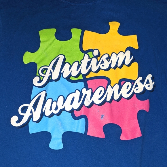 🆓 GWP 🙃 AUTISM AWARENESS TEE - Picture 3 of 3